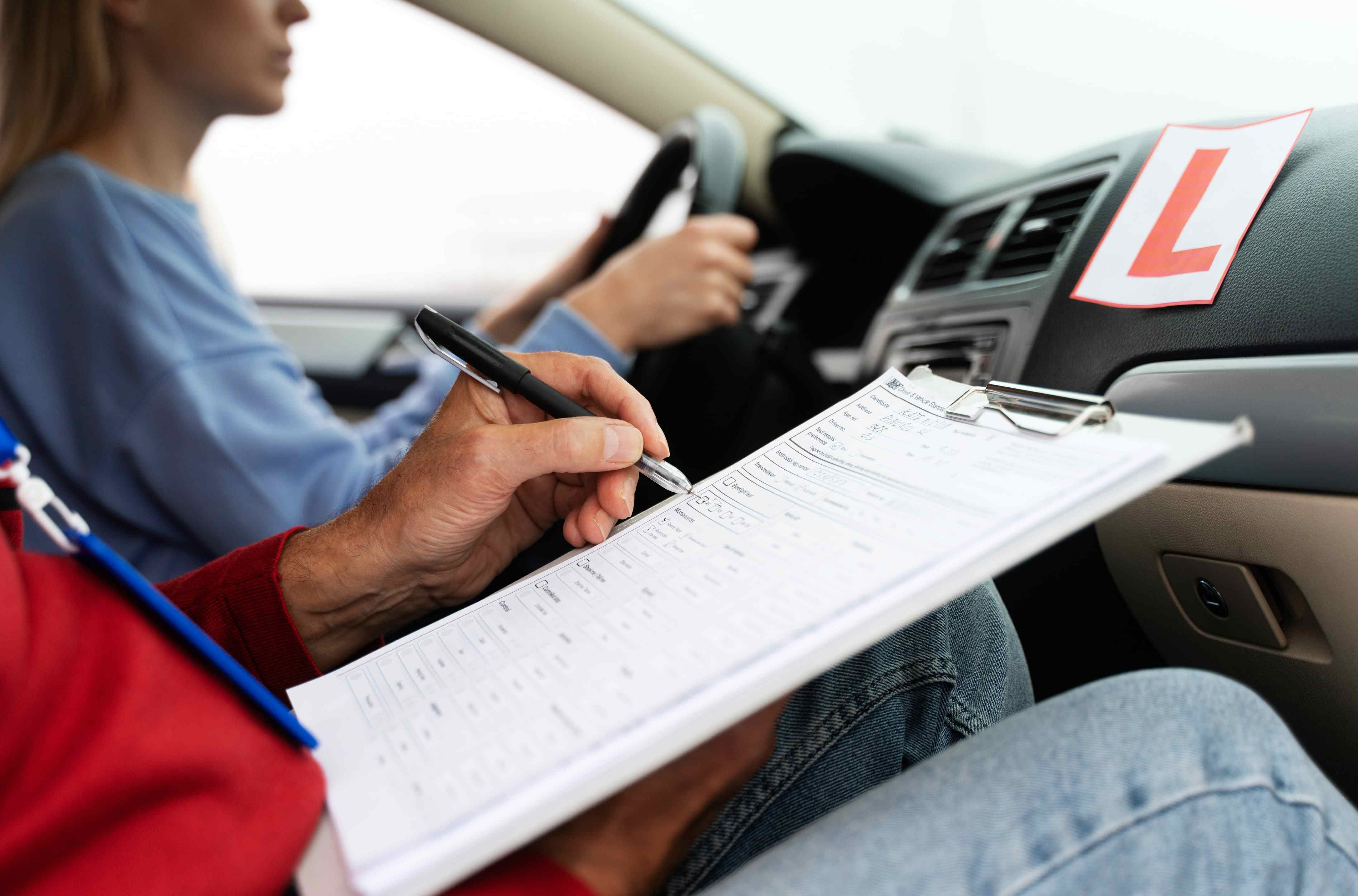 SarasTM Test and Assessment Implementation for Driver’s License Testing Platform for a Large European City